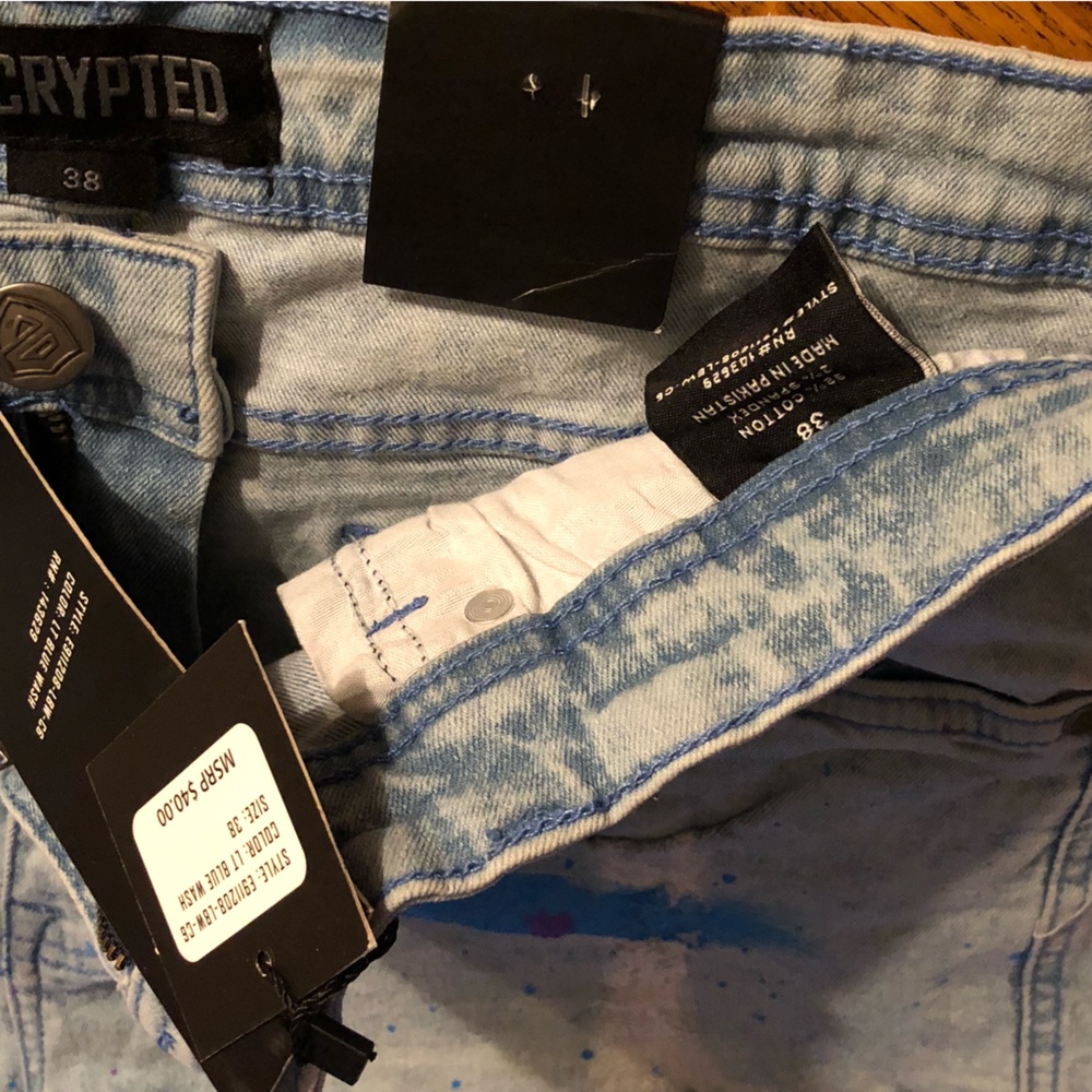 Jean Shorts - Picture 4 of 11